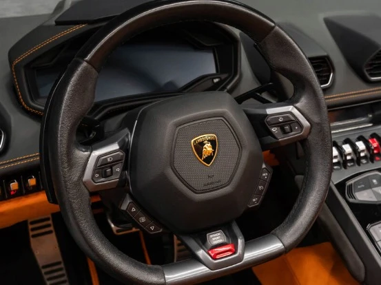 2016 Lamborghini Huracan LP610-4 - Image 6 of 7