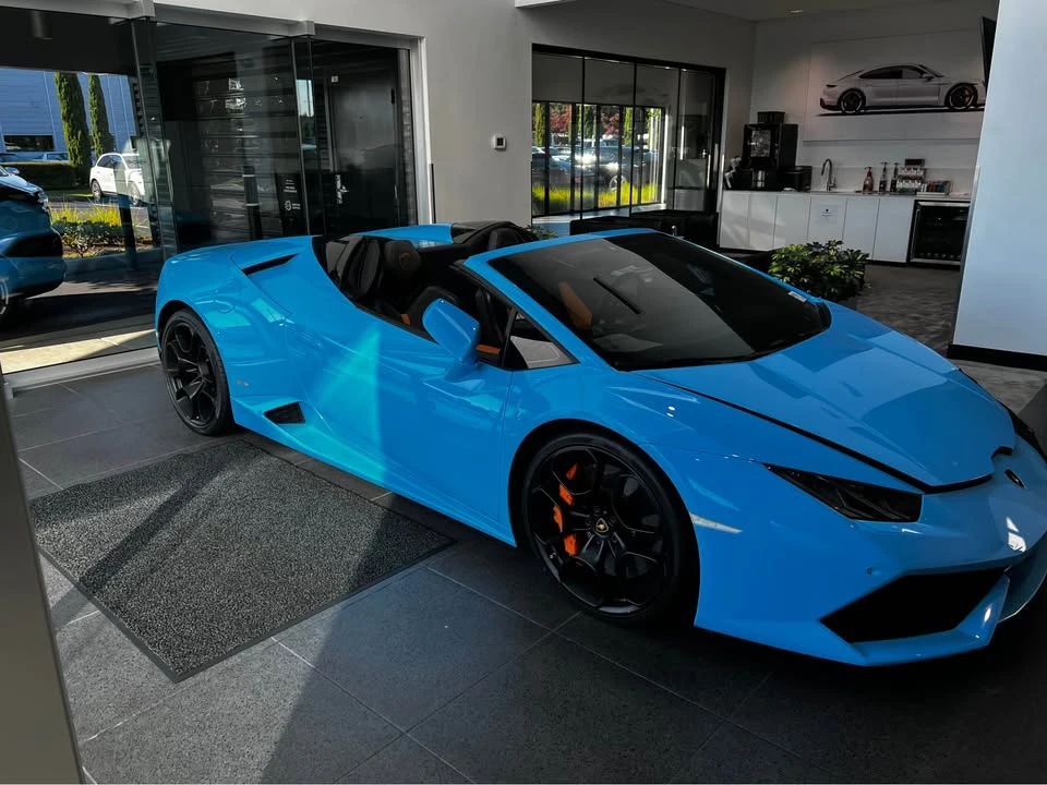 2016 Lamborghini Huracan LP610-4 - Image 3 of 5