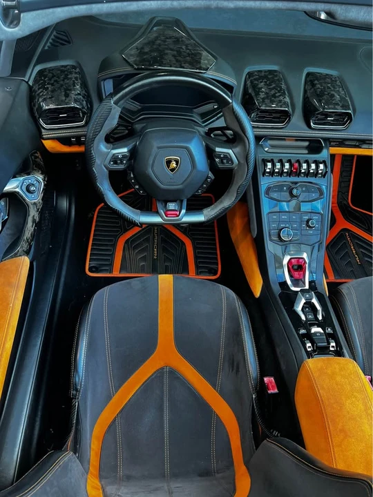 2016 Lamborghini Huracan LP610-4 - Image 5 of 5