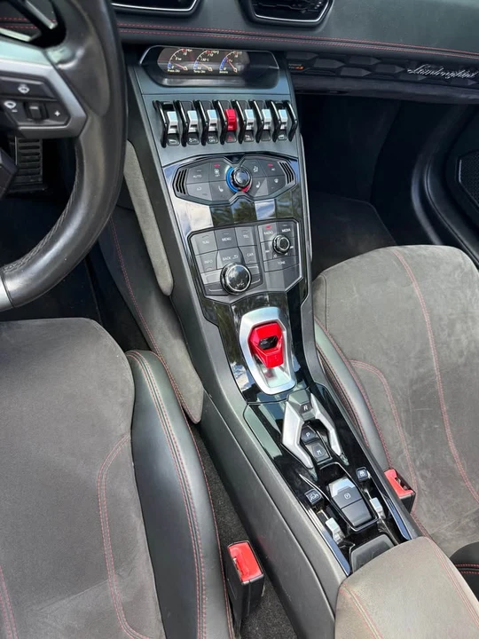 2016 Lamborghini Huracan LP610-4 - Image 14 of 15
