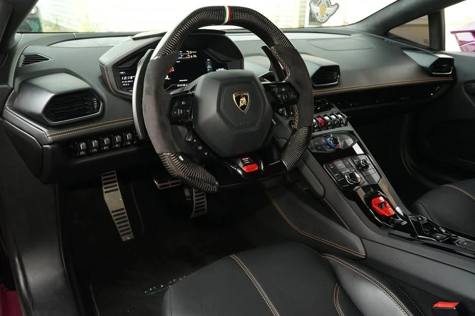 2016 Lamborghini Huracan LP610-4 - Image 9 of 17