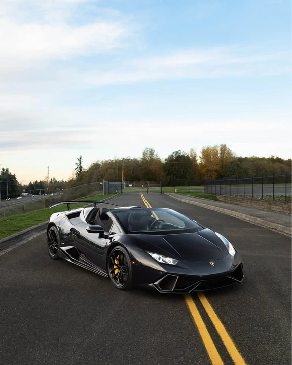 2016 Lamborghini Huracan LP610-4 - Image 2 of 11