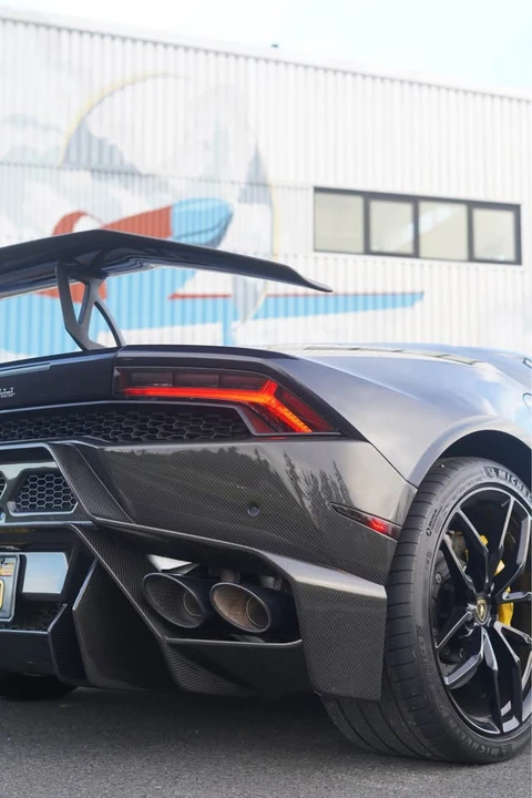 2016 Lamborghini Huracan LP610-4 - Image 10 of 11
