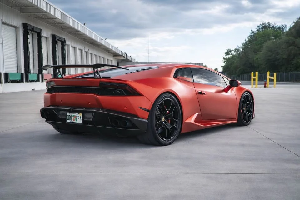 2016 Lamborghini Huracan LP610-4 - Image 2 of 13