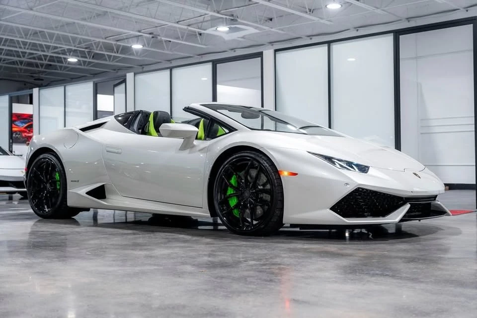 2016 Lamborghini Huracan LP610-4 - Image 5 of 17