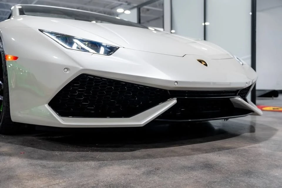 2016 Lamborghini Huracan LP610-4 - Image 9 of 17