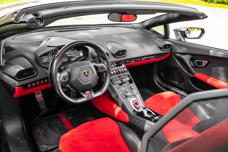 2016 Lamborghini Huracan LP610-4 - Image 7 of 19
