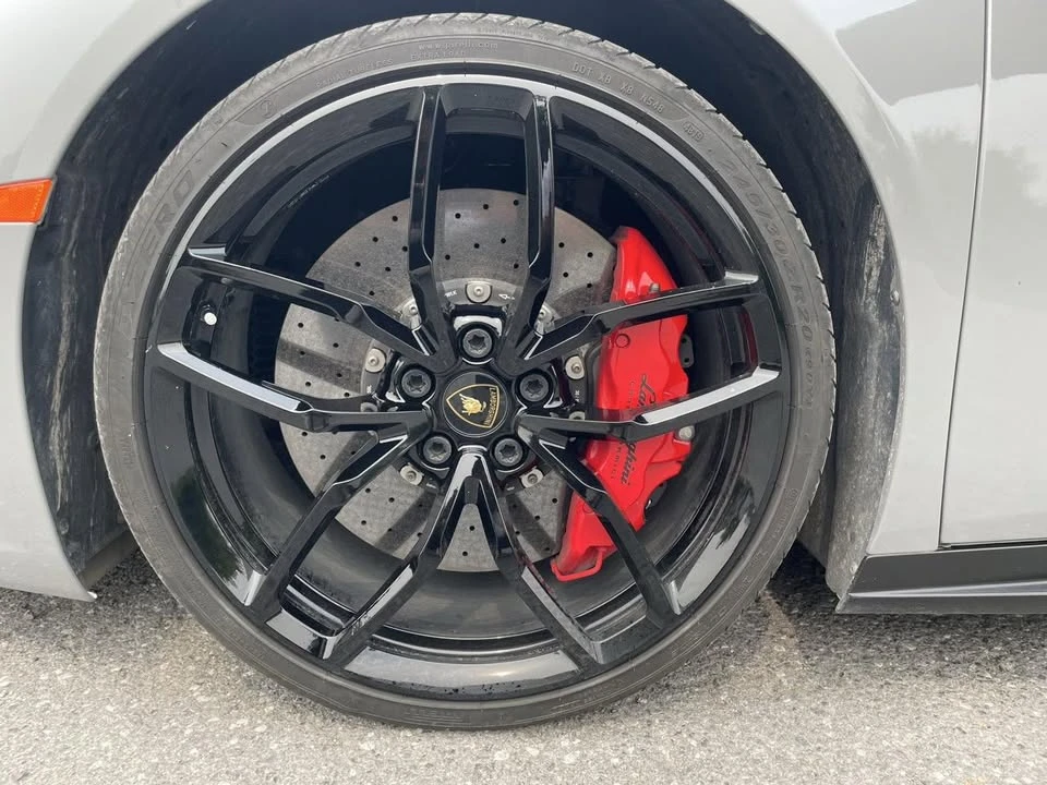 2016 Lamborghini Huracan LP610-4 - Image 10 of 20