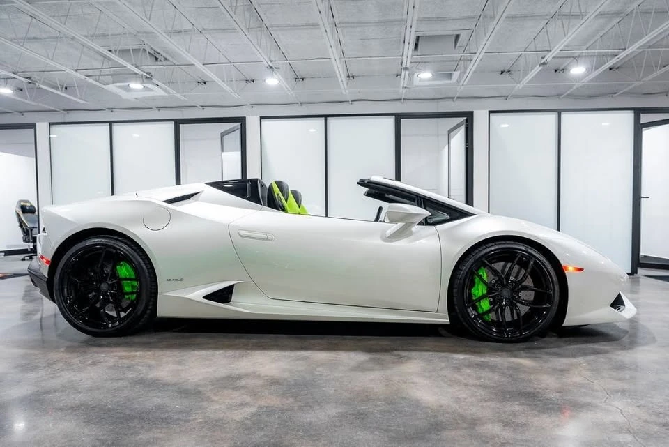 2016 Lamborghini Huracan LP610-4 - Image 6 of 18