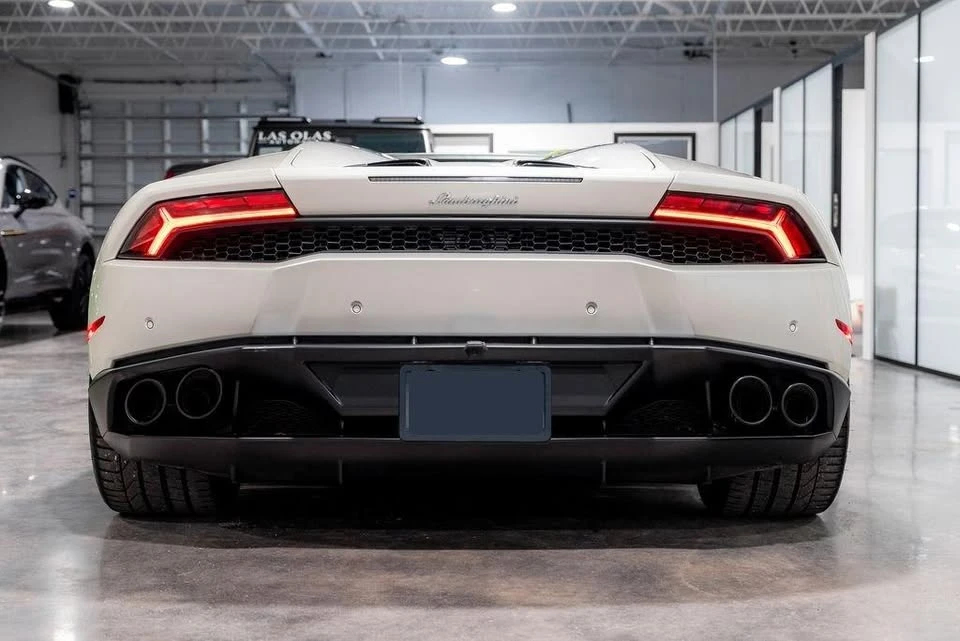 2016 Lamborghini Huracan LP610-4 - Image 7 of 18