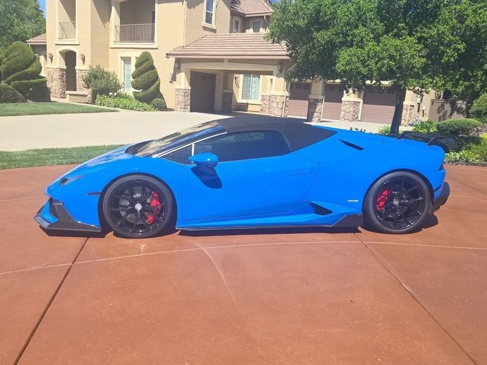 2016 Lamborghini Huracan LP610-4 - Image 2 of 20