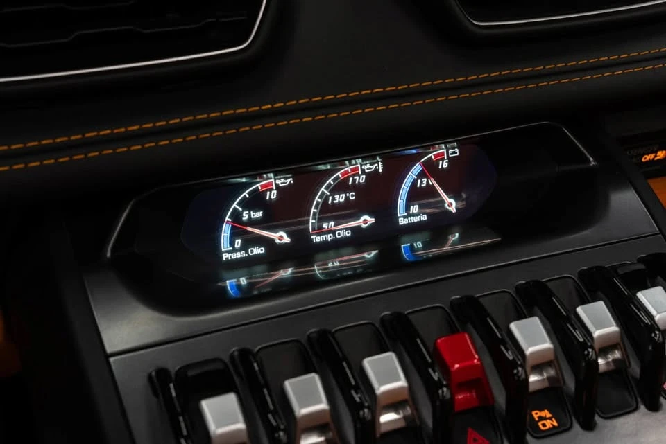 2016 Lamborghini Huracan - Image 7 of 8