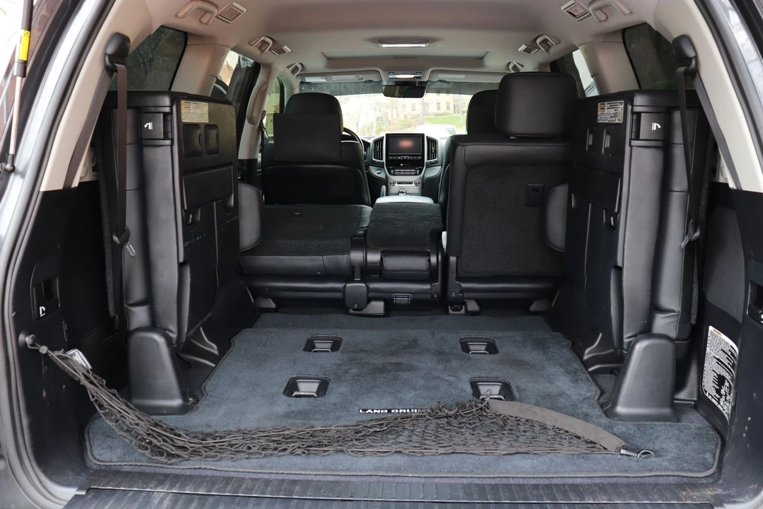 2016 Toyota J200 Land Cruiser - Image 13 of 23