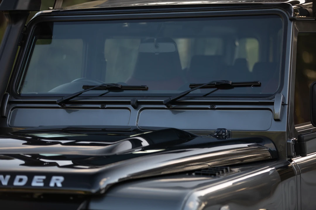2016 Land Rover Defender 110 - Image 30 of 31