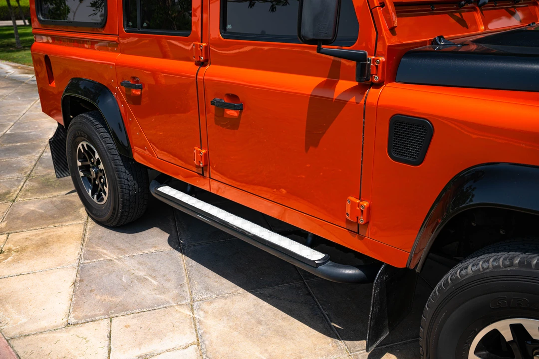 2016 Land Rover Defender 110 - Image 31 of 31