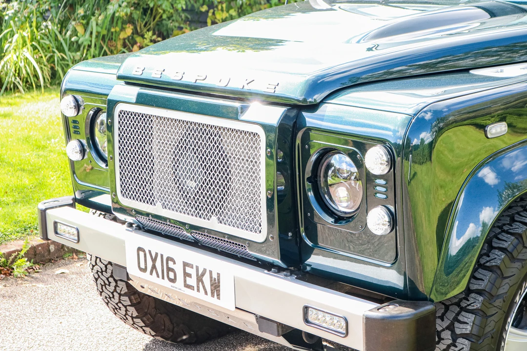 2016 Land Rover Defender 110 - Image 22 of 31