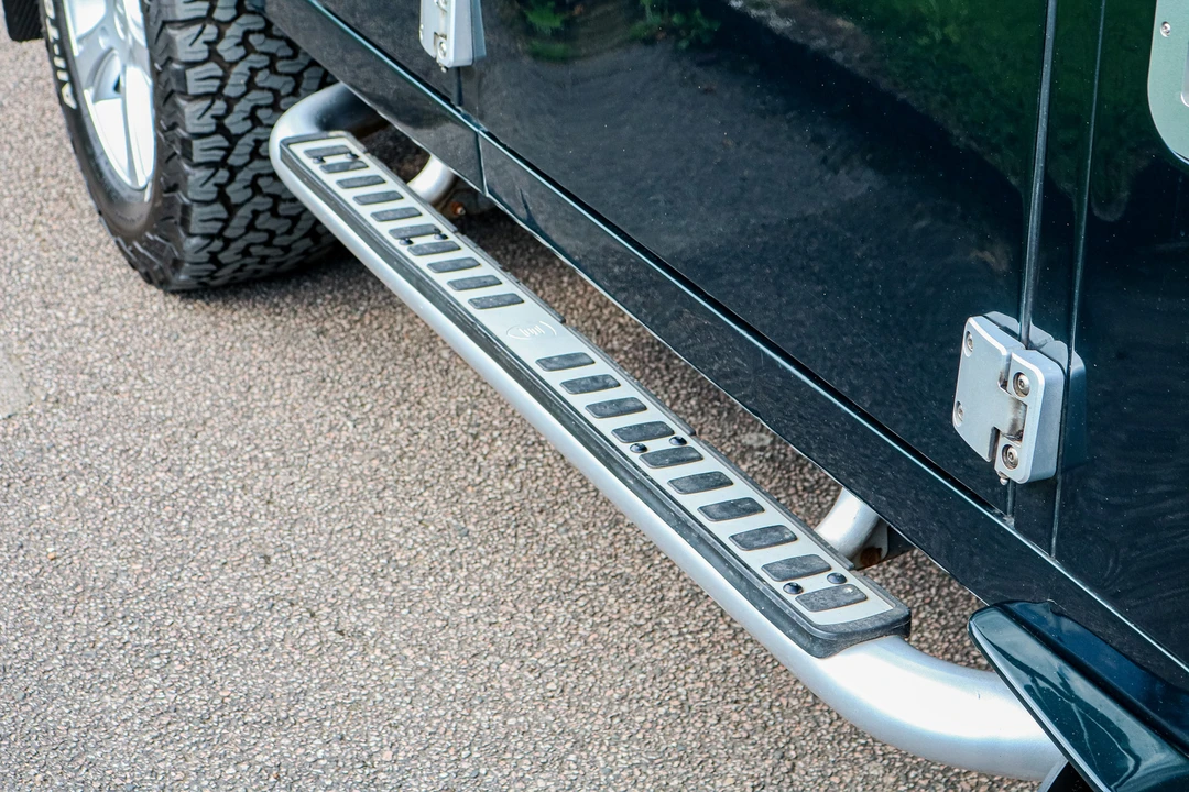 2016 Land Rover Defender 110 - Image 30 of 31