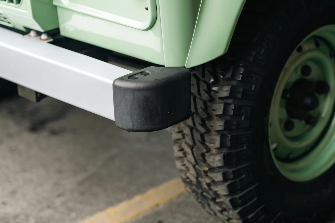 2015 Land Rover Defender 110 - Image 15 of 31