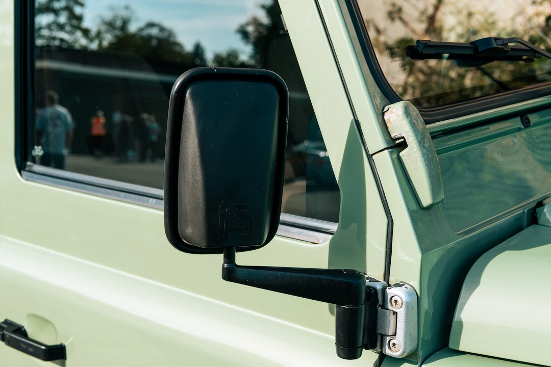 2016 Land Rover Defender 110 - Image 26 of 31