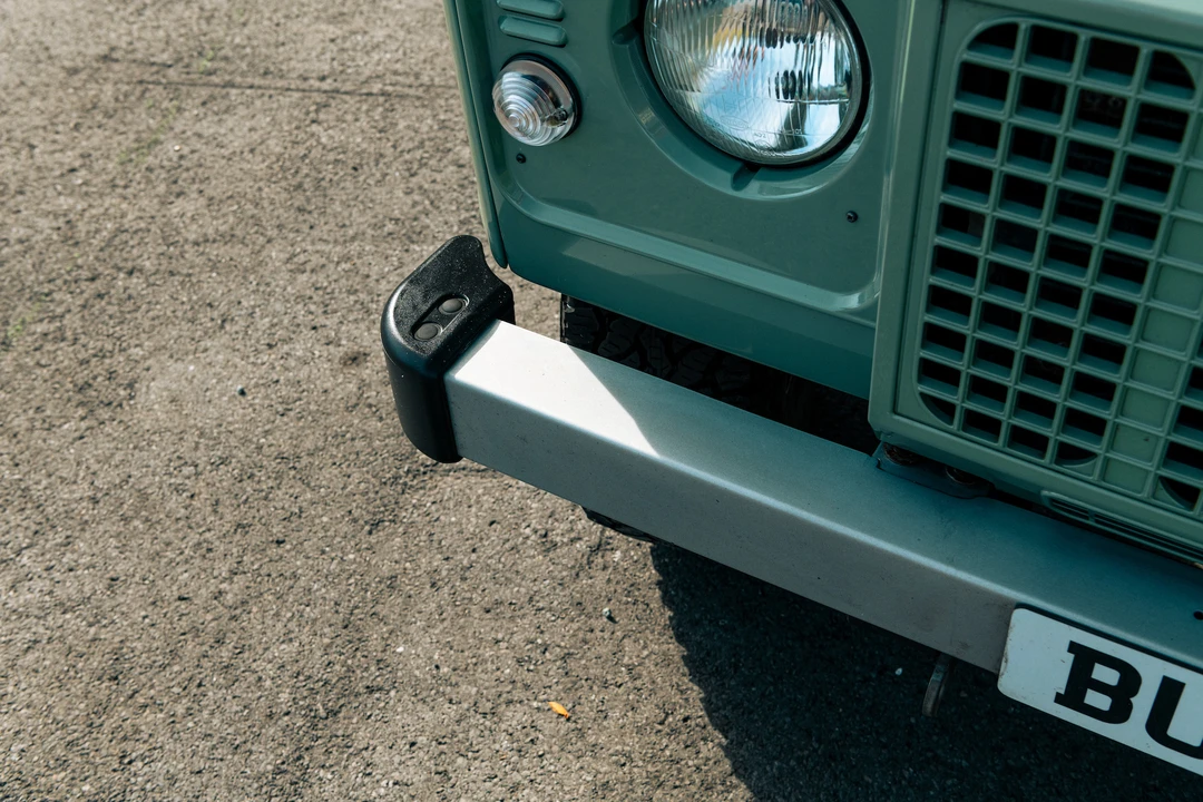 2016 Land Rover Defender 110 - Image 19 of 31