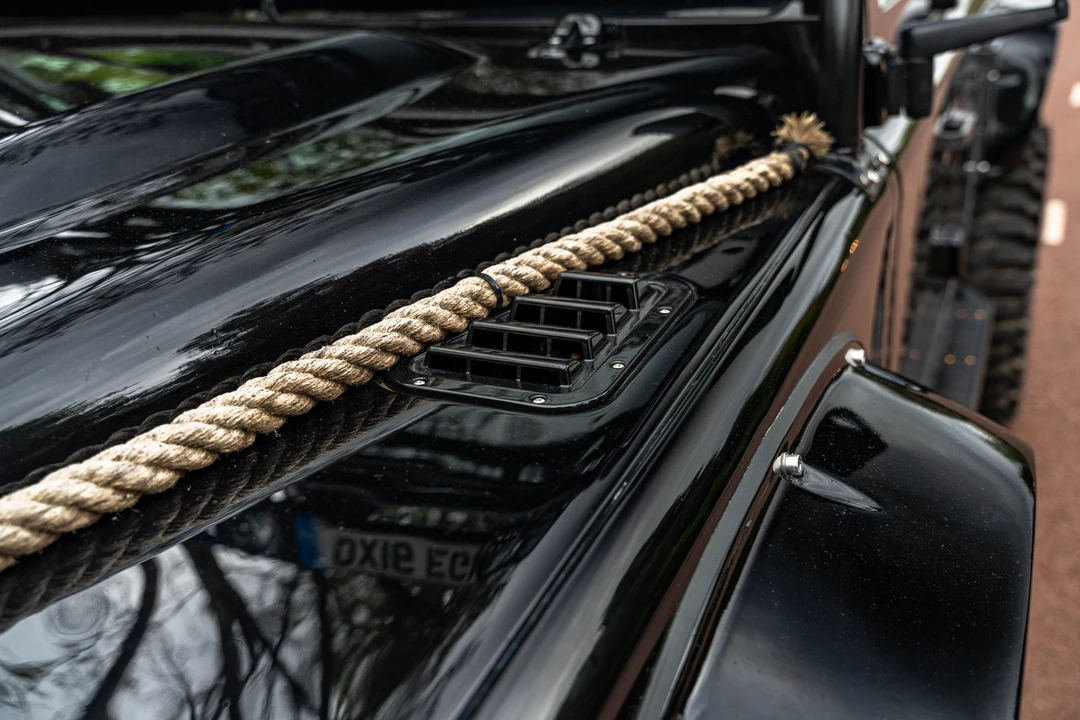 2016 Land Rover Defender 110 - Image 21 of 31
