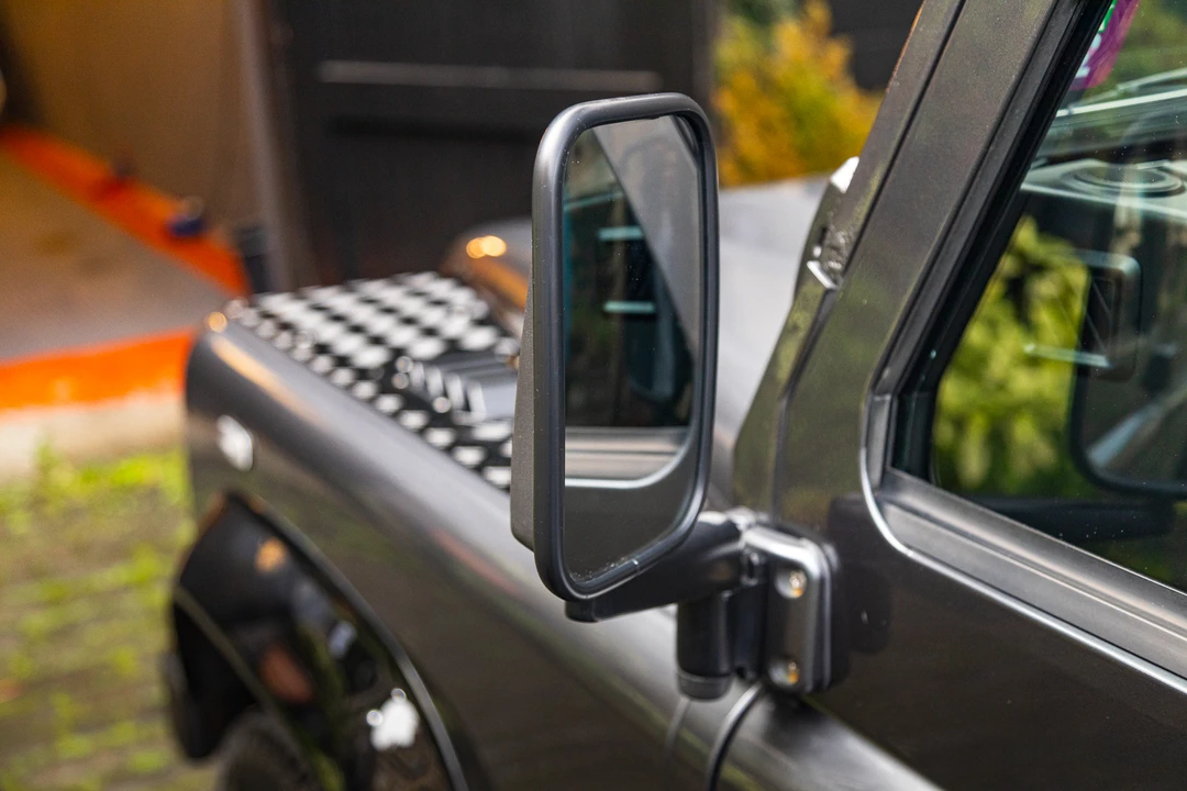 2016 Land Rover Defender 110 - Image 23 of 31