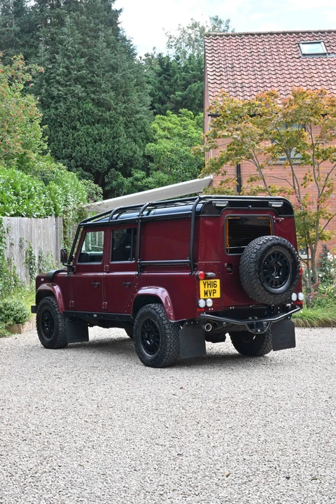 2016 Land Rover Defender 110 - Image 23 of 31