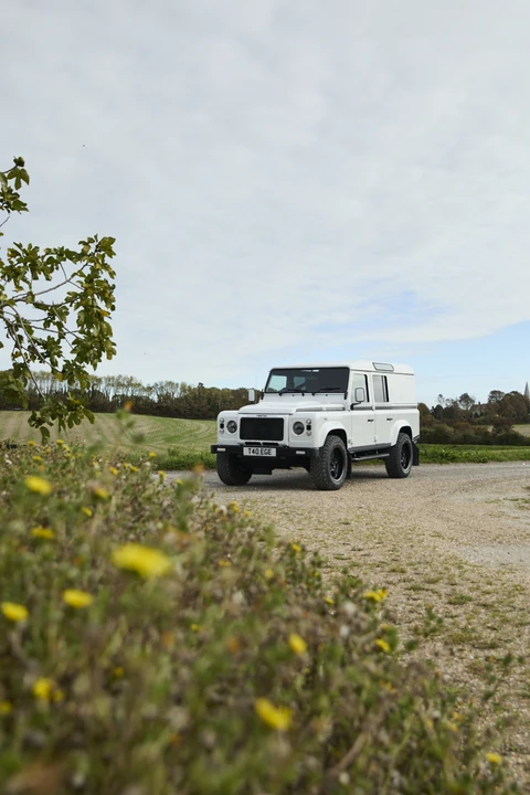2016 Land Rover Defender 110 - Image 26 of 31
