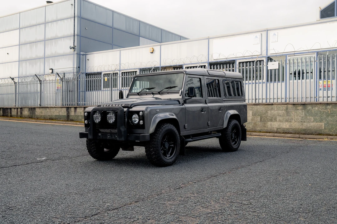 2016 Land Rover Defender 110 - Image 20 of 31