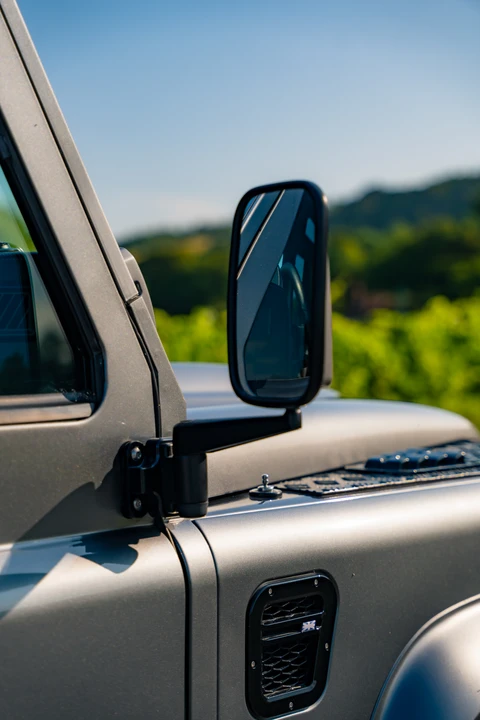 2015 Land Rover Defender 110 - Image 28 of 31