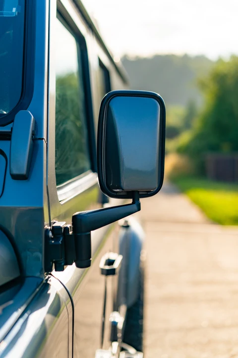 2015 Land Rover Defender 110 - Image 26 of 31