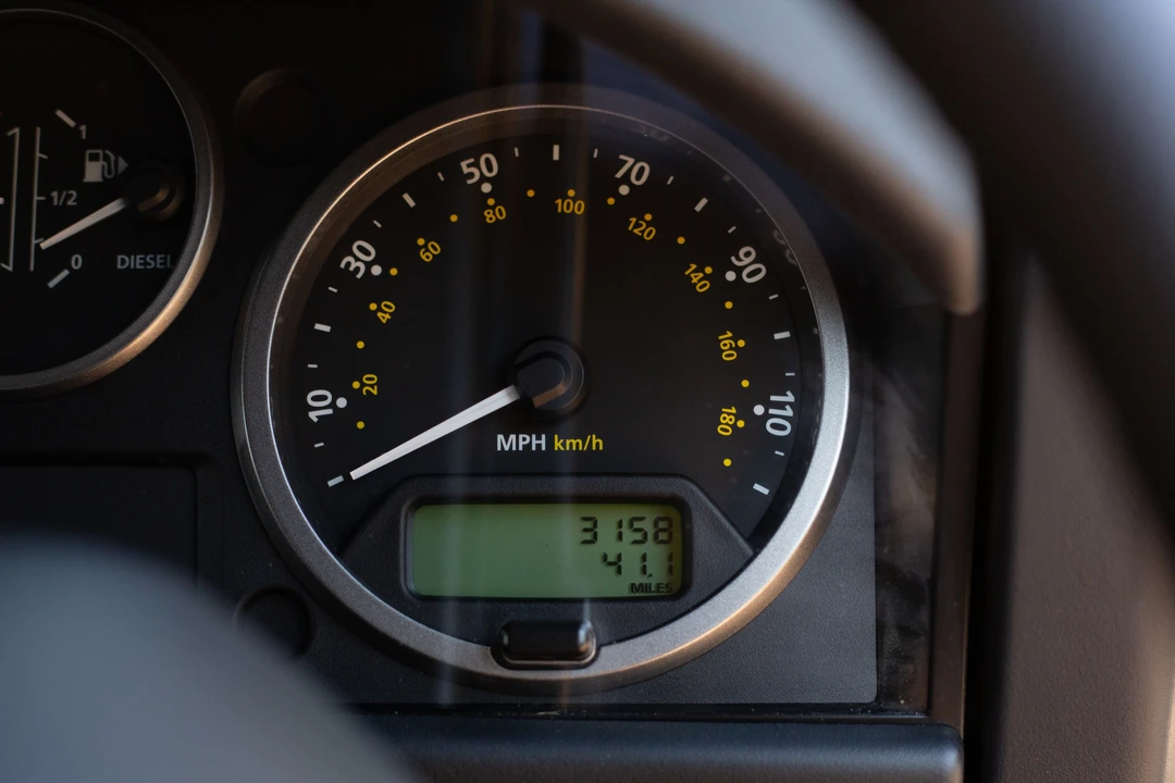 2016 Land Rover Defender 90 - Image 22 of 31