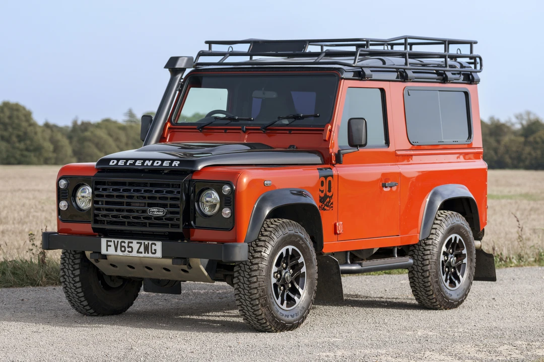 2016 Land Rover Defender 90 - Image 22 of 31