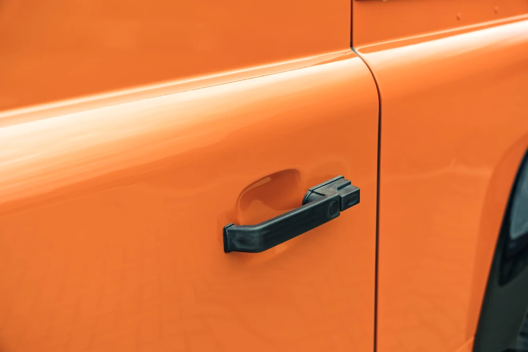 2016 Land Rover Defender 90 - Image 13 of 31