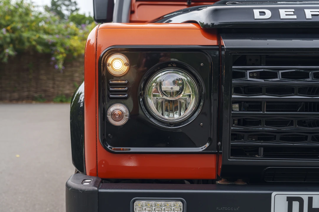 2016 Land Rover Defender 90 - Image 16 of 31