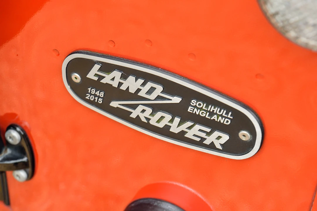 2016 Land Rover Defender 90 - Image 30 of 31