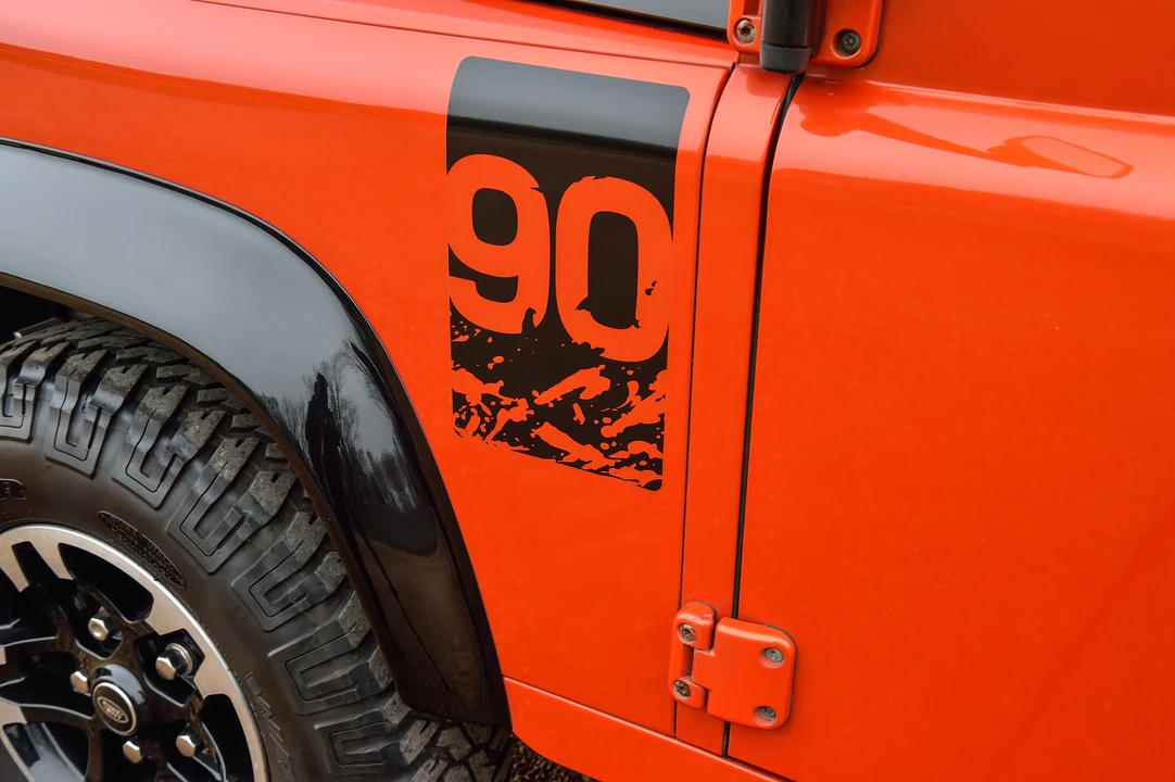 2016 Land Rover Defender 90 - Image 31 of 31