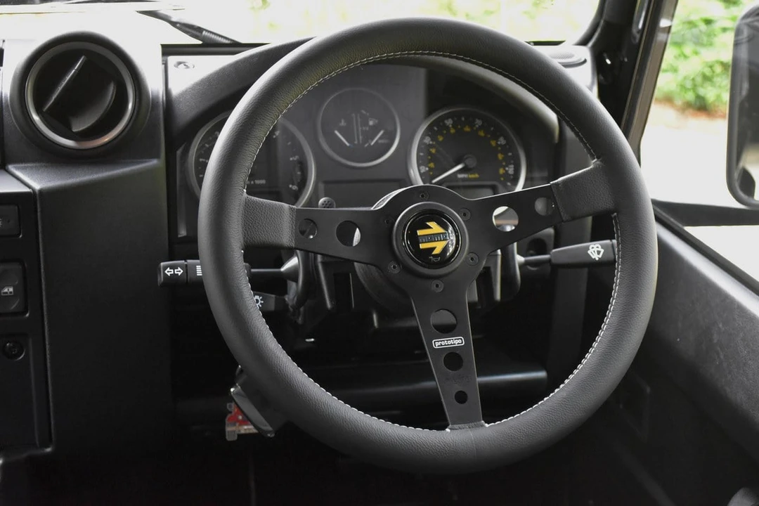 2016 Land Rover Defender 90 - Image 31 of 31
