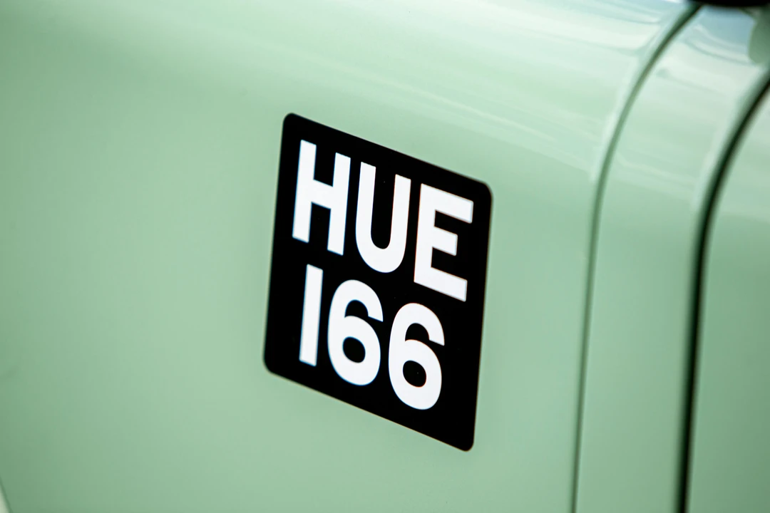 2016 Land Rover Defender 90 - Image 2 of 31