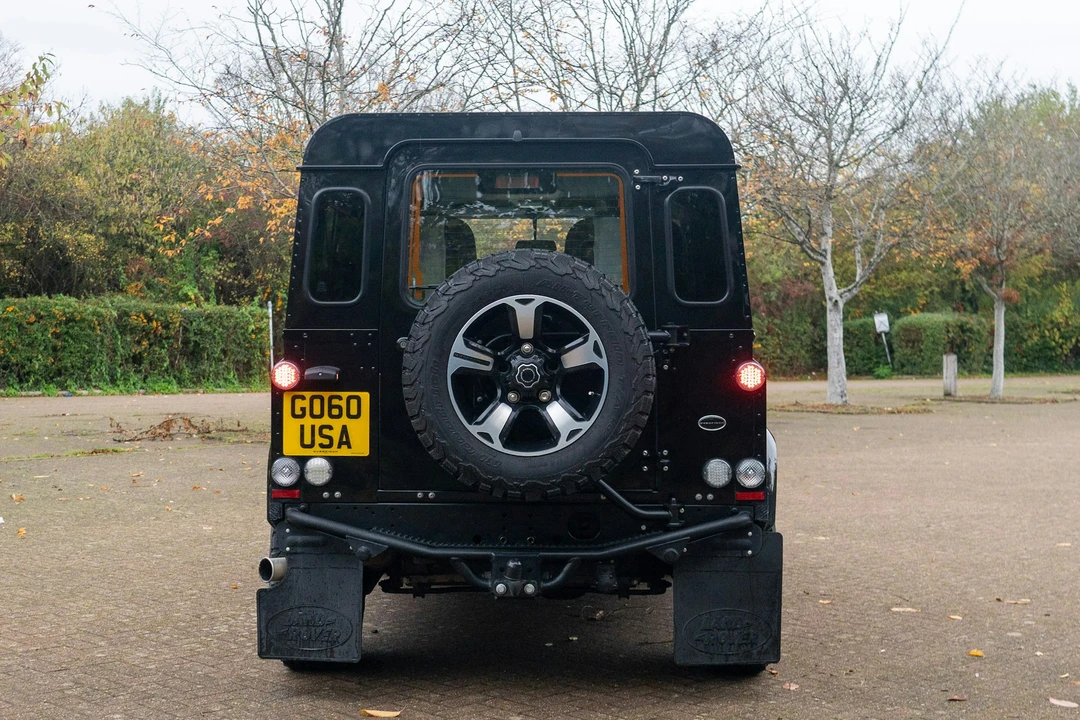 2016 Land Rover Defender 90 - Image 13 of 21