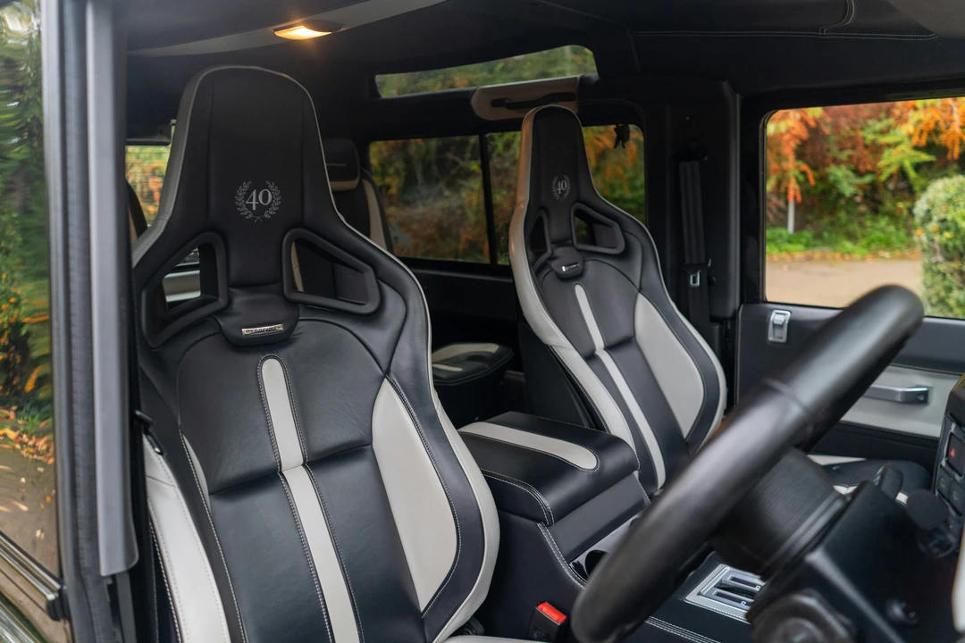 2016 Land Rover Defender 90 - Image 5 of 21