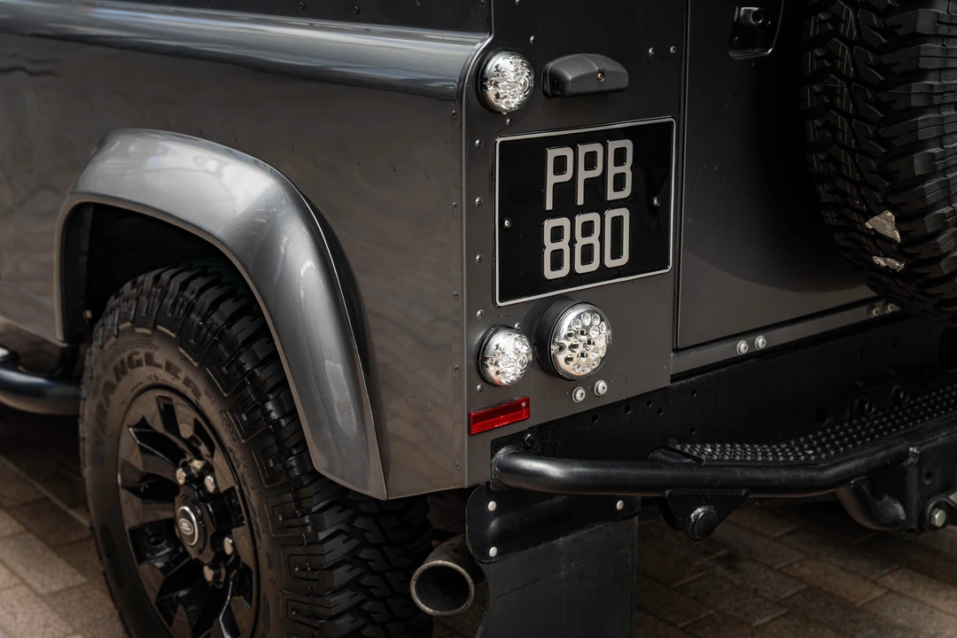 2016 Land Rover Defender 90 - Image 30 of 31