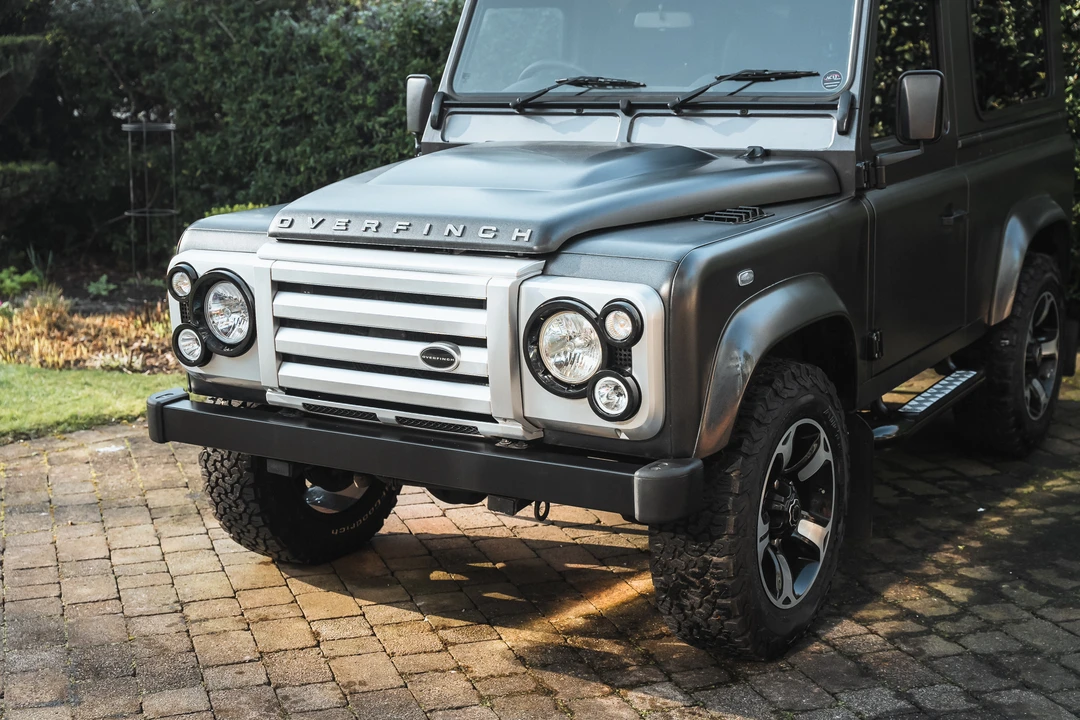 2016 Land Rover Defender 90 - Image 18 of 31