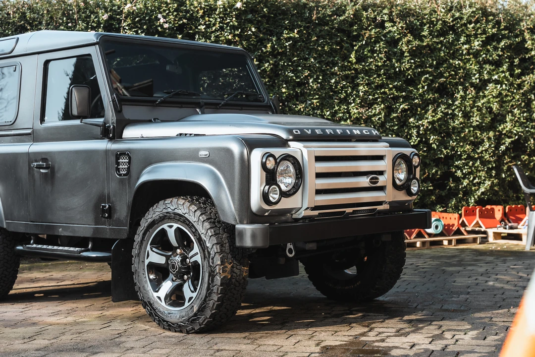 2016 Land Rover Defender 90 - Image 27 of 31