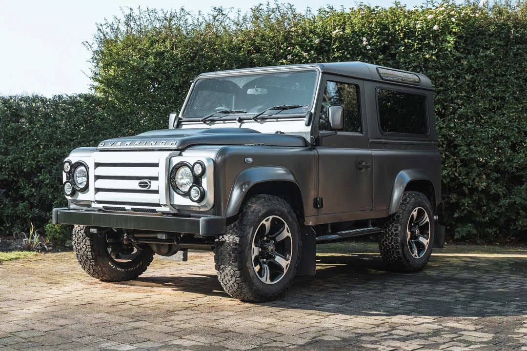 2016 Land Rover Defender 90 - Image 9 of 31