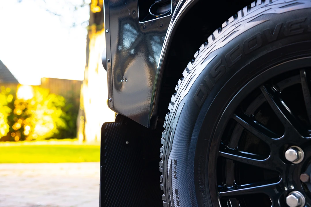 2016 Land Rover Defender 90 - Image 12 of 31