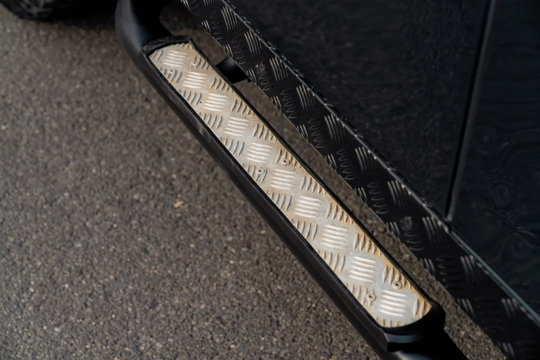 2016 Land Rover Defender 90 - Image 30 of 31