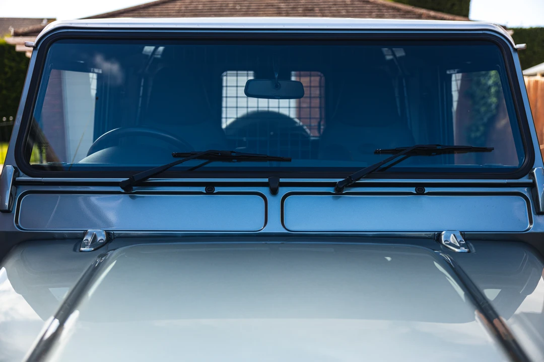 2016 Land Rover Defender 90 - Image 29 of 31