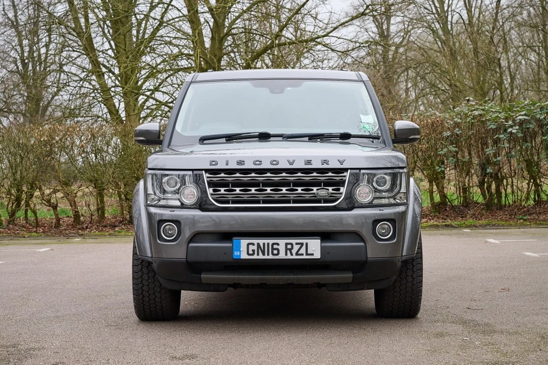 2016 Land Rover Discovery 4th Gen - Image 3 of 30