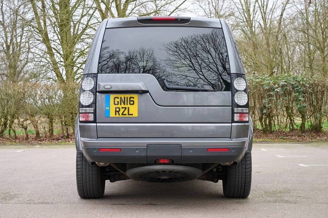 2016 Land Rover Discovery 4th Gen - Image 8 of 30
